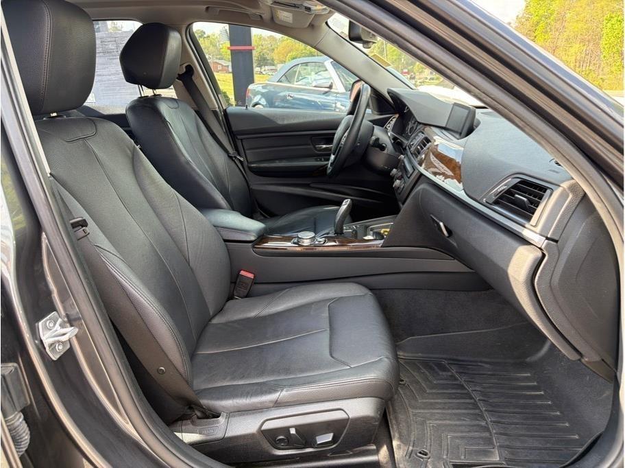 BMW 3-Series  2015