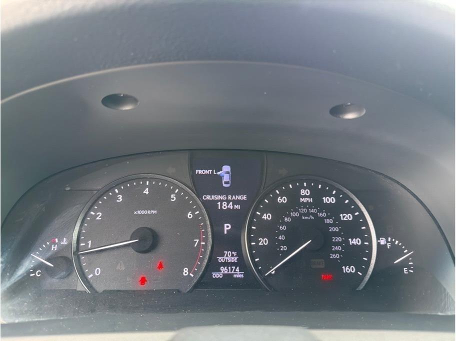 Lexus LS 460  2015