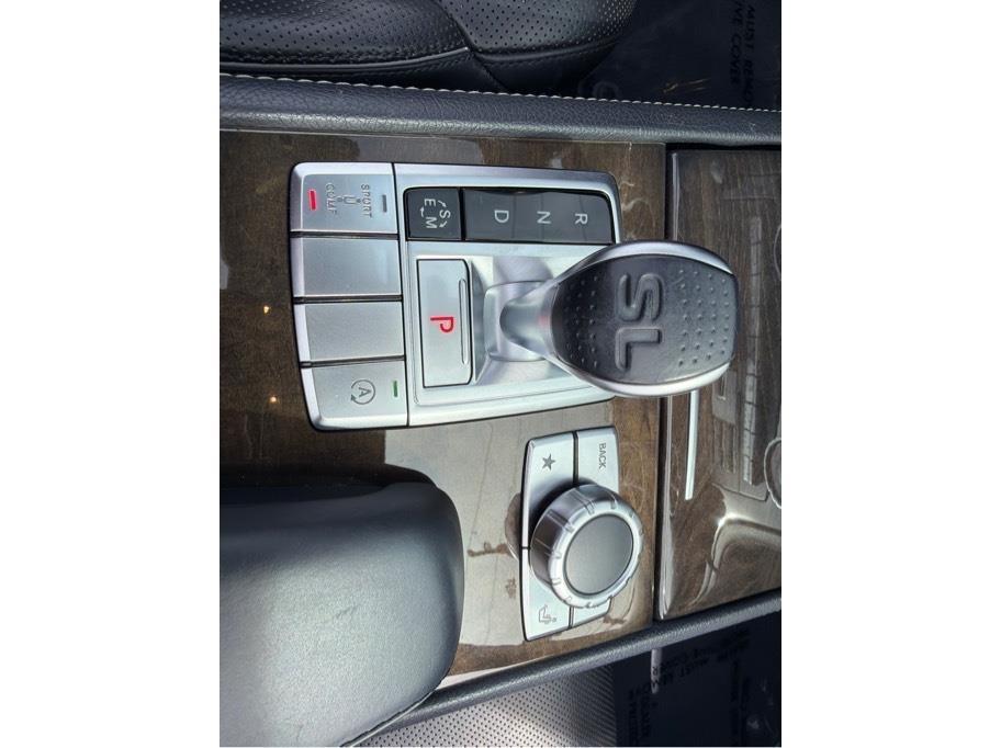 Mercedes-Benz SL-Class  2015