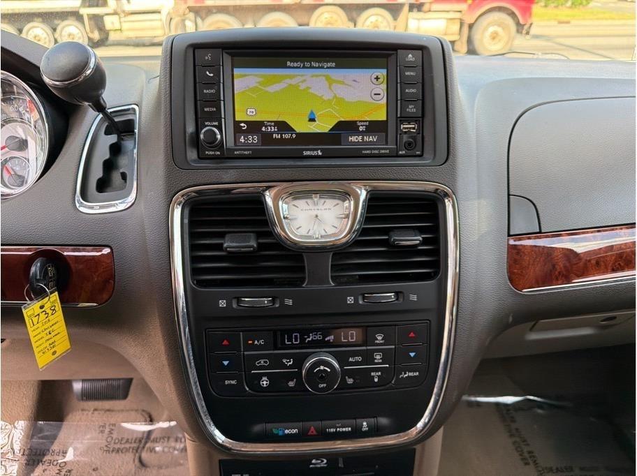 Chrysler Town & Country  2015