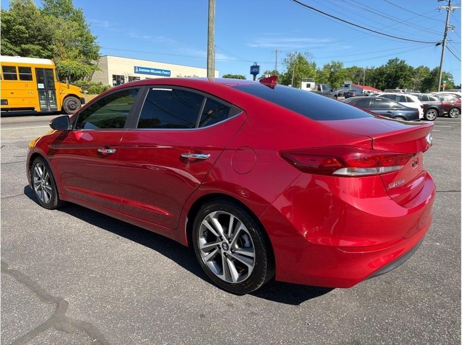 Hyundai Elantra  2017