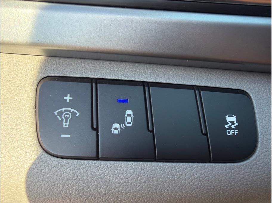 Hyundai Elantra  2017