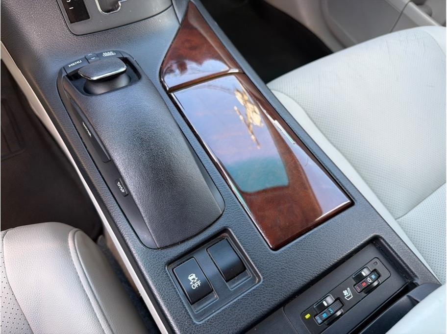 Lexus RX 350  2011