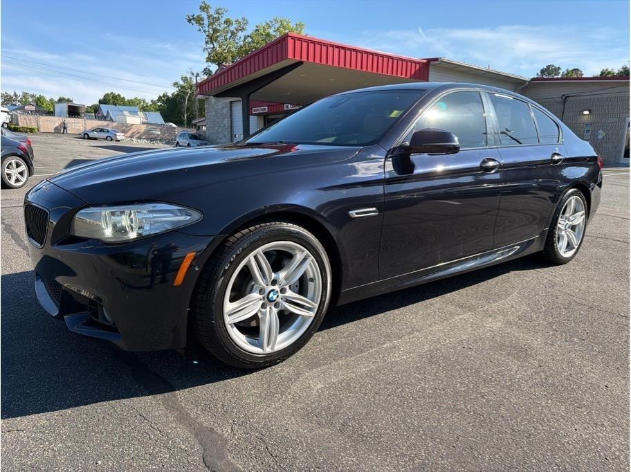 BMW 5-Series  2015
