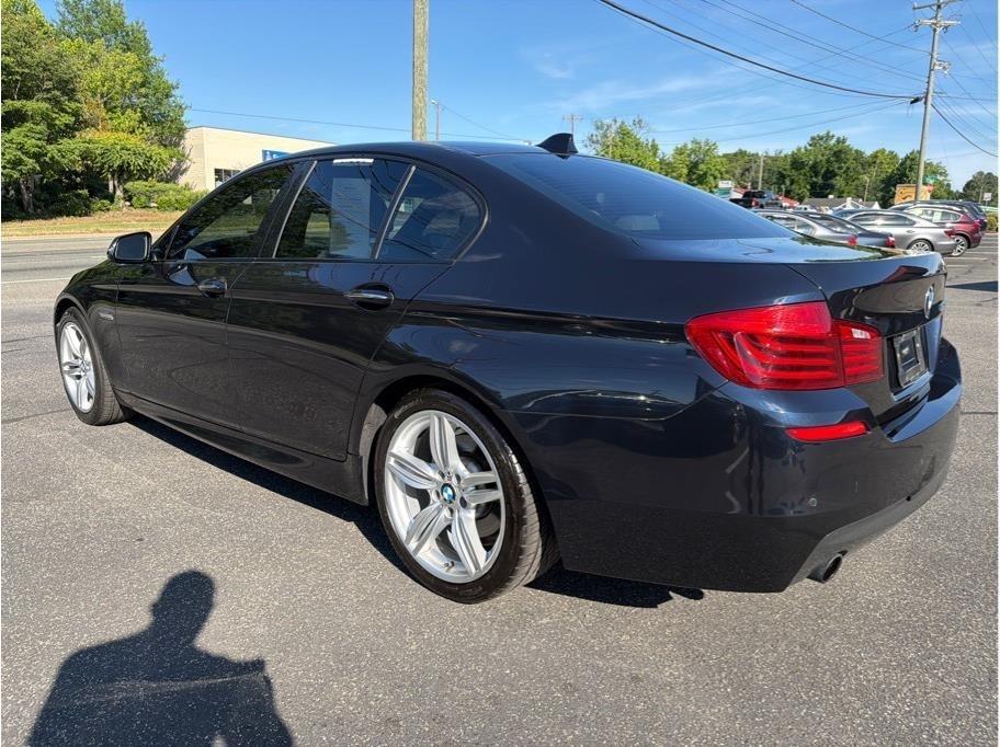 BMW 5-Series  2015
