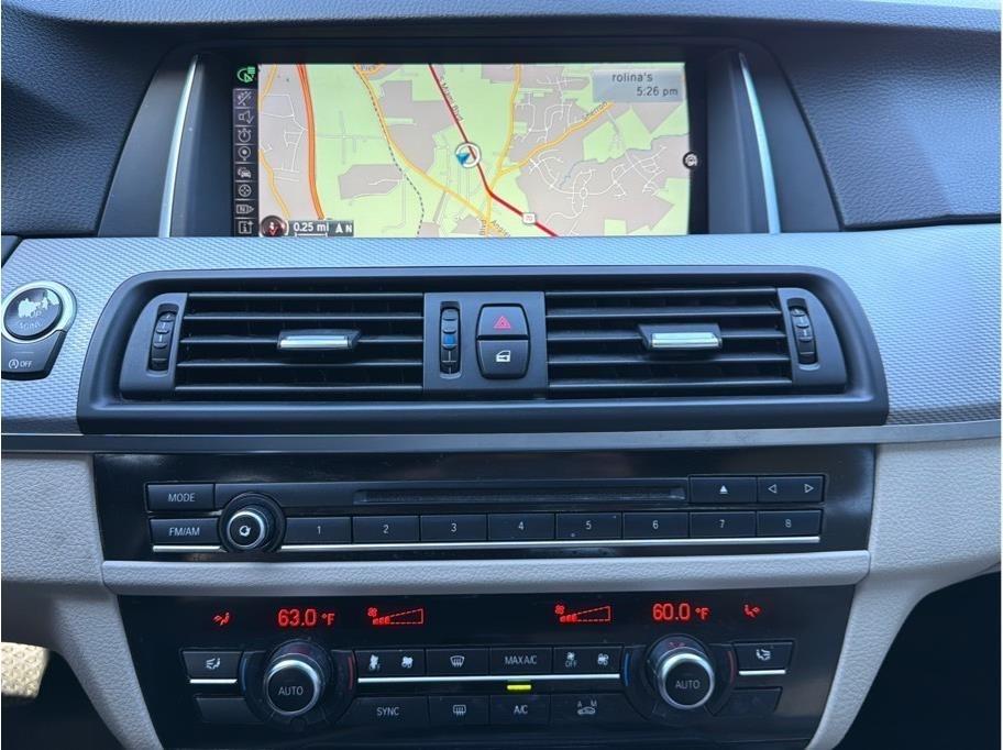 BMW 5-Series  2015