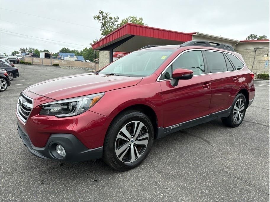 Subaru Outback  2018