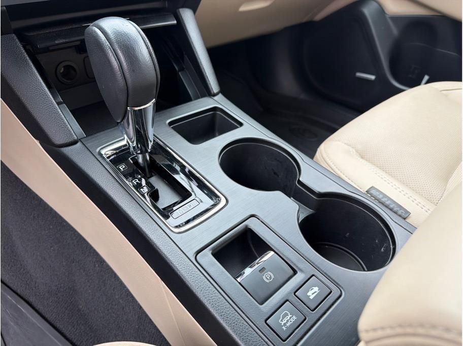 Subaru Outback  2018