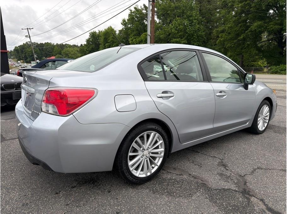Subaru Impreza  2012