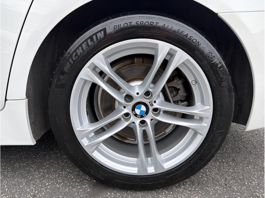 BMW 5-Series  2016