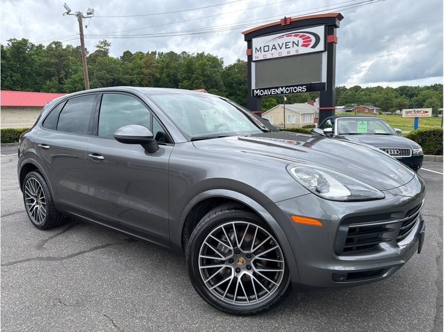 2019 Porsche Cayenne -'s photo