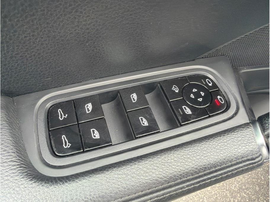 Porsche Cayenne  2019