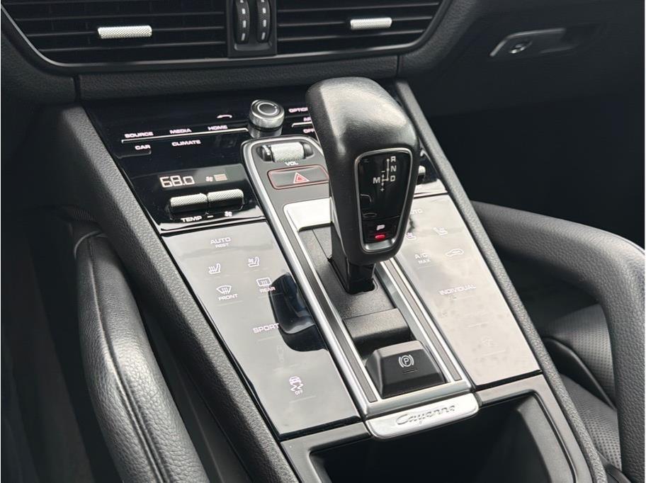 Porsche Cayenne  2019