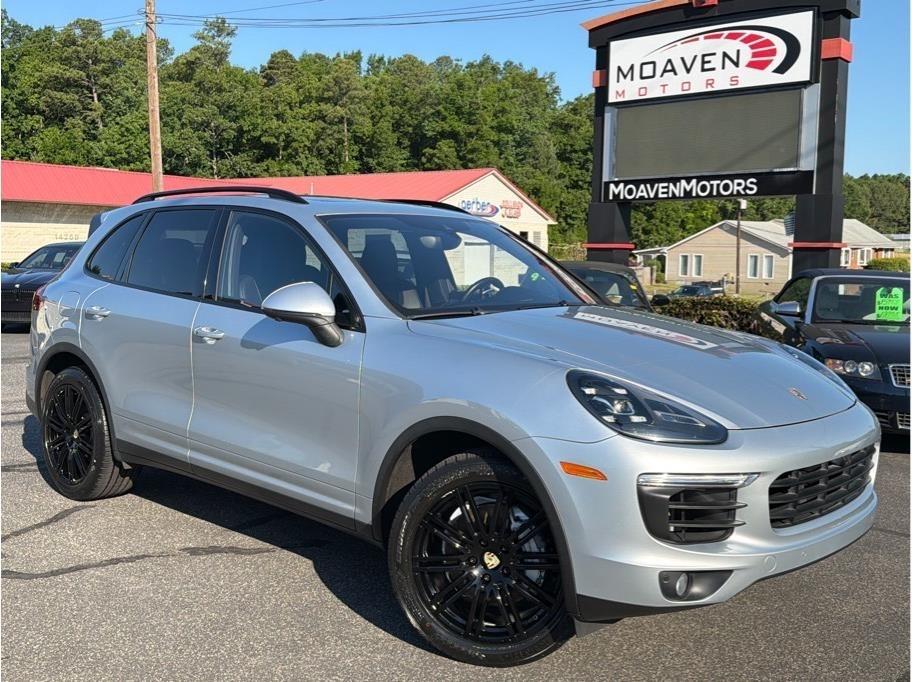 2017 Porsche Cayenne S Sport Utility 4D