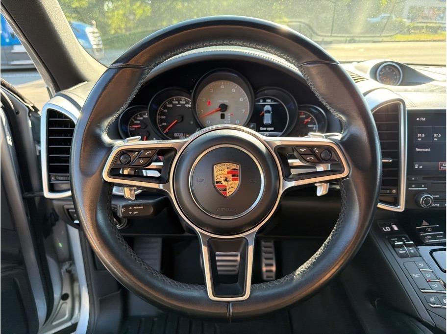 Porsche Cayenne  2017