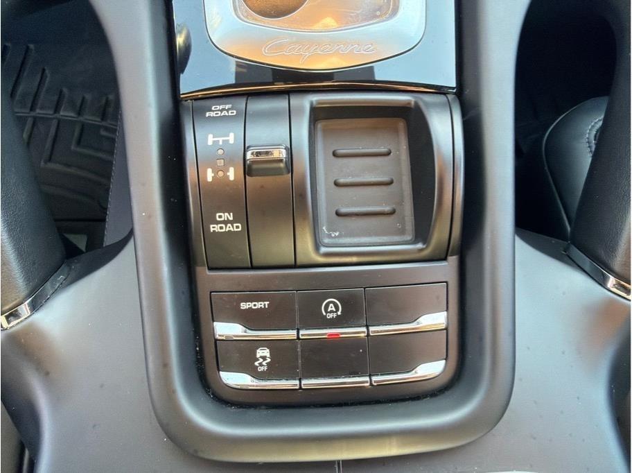 Porsche Cayenne  2017