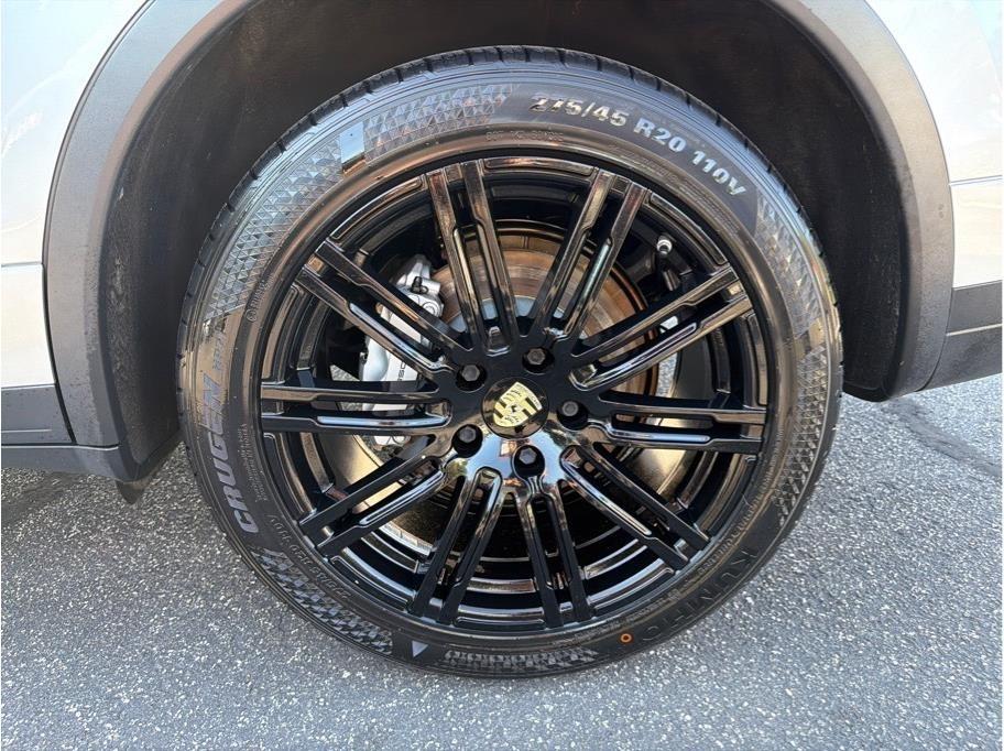 Porsche Cayenne  2017