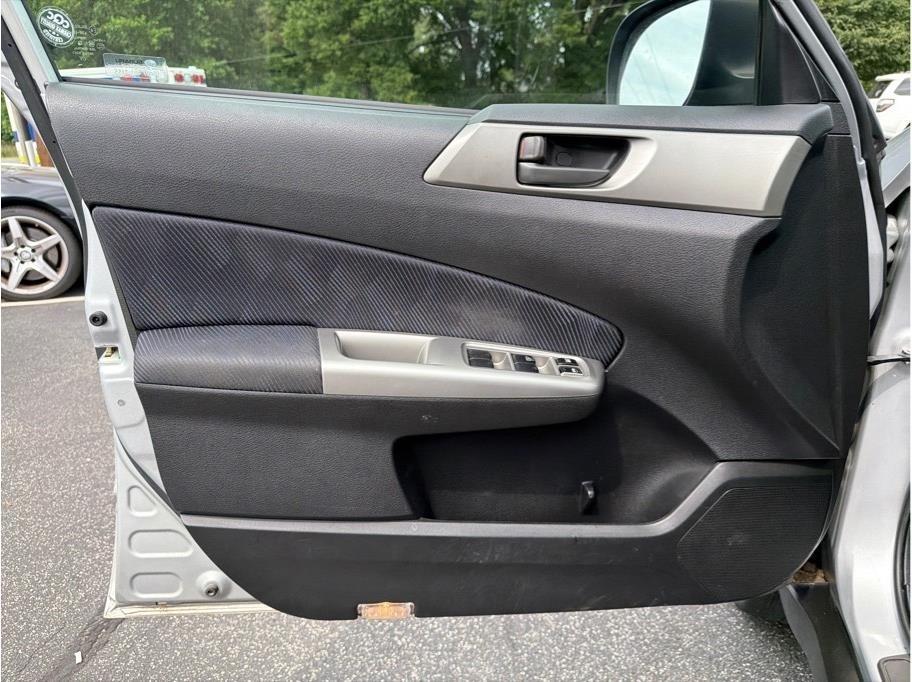 Subaru Forester  2010