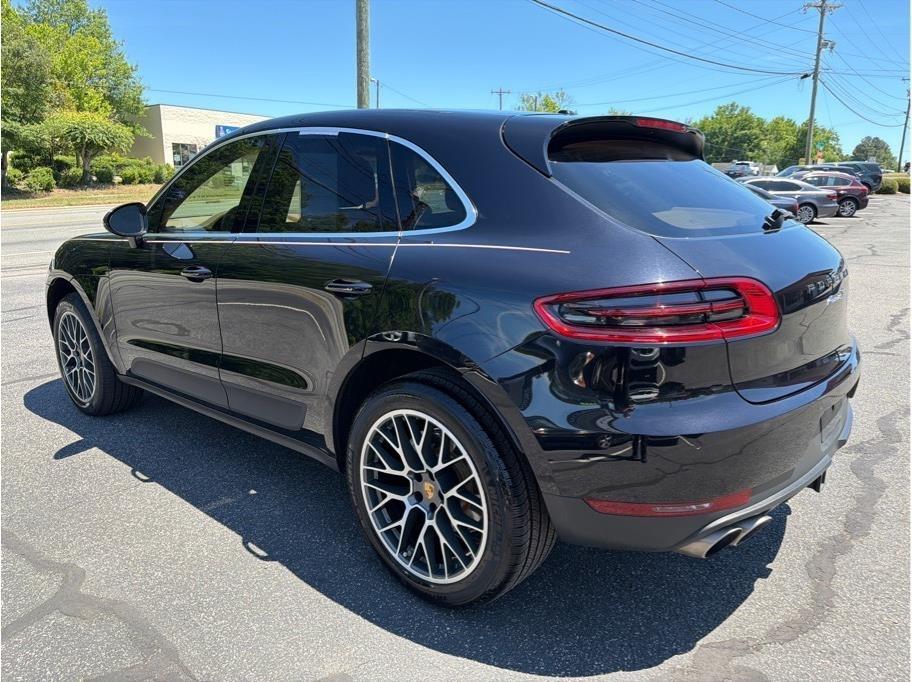 Porsche Macan  2015