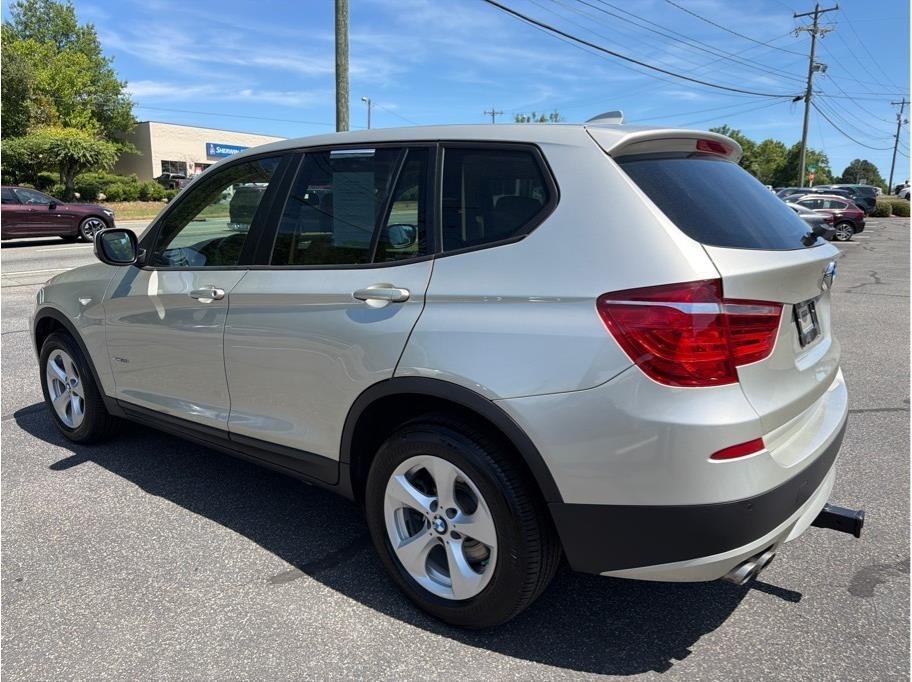BMW X3  2011