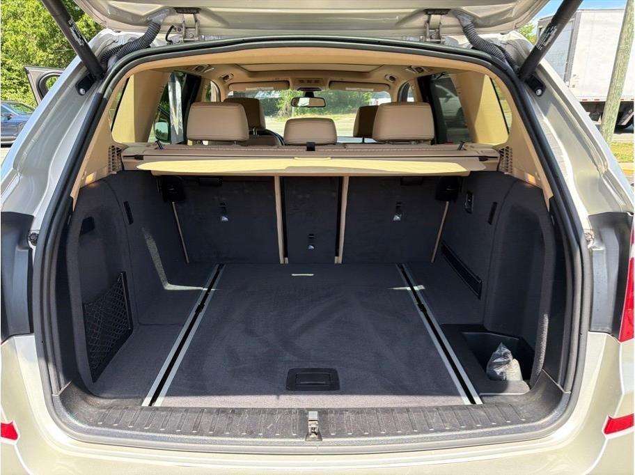 BMW X3  2011