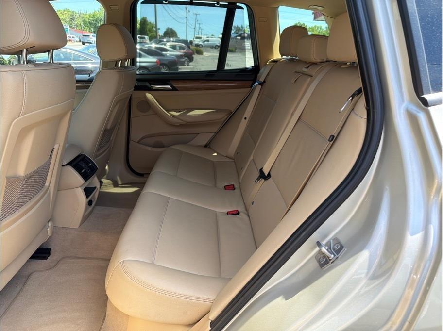 BMW X3  2011