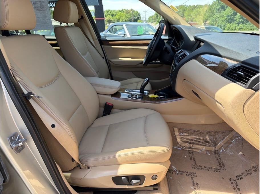 BMW X3  2011