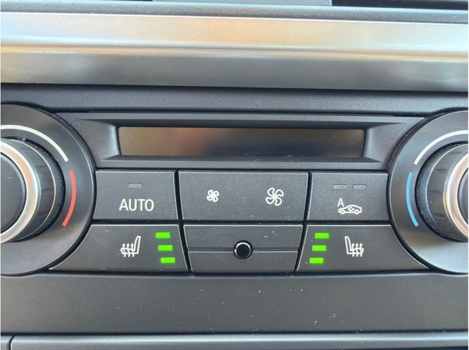 BMW X3  2011