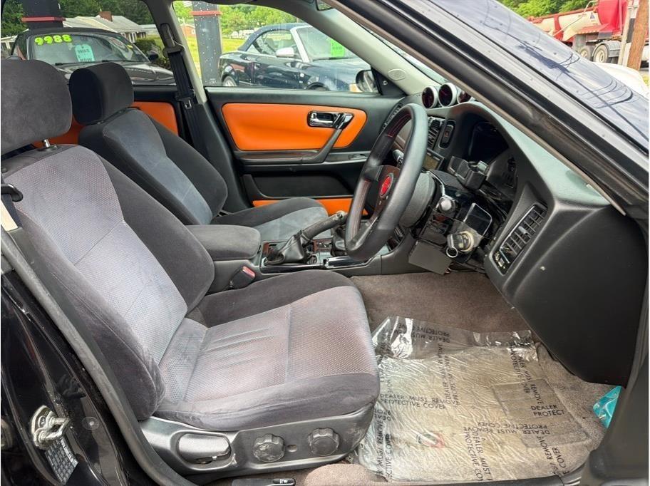 Nissan Stagea  1998