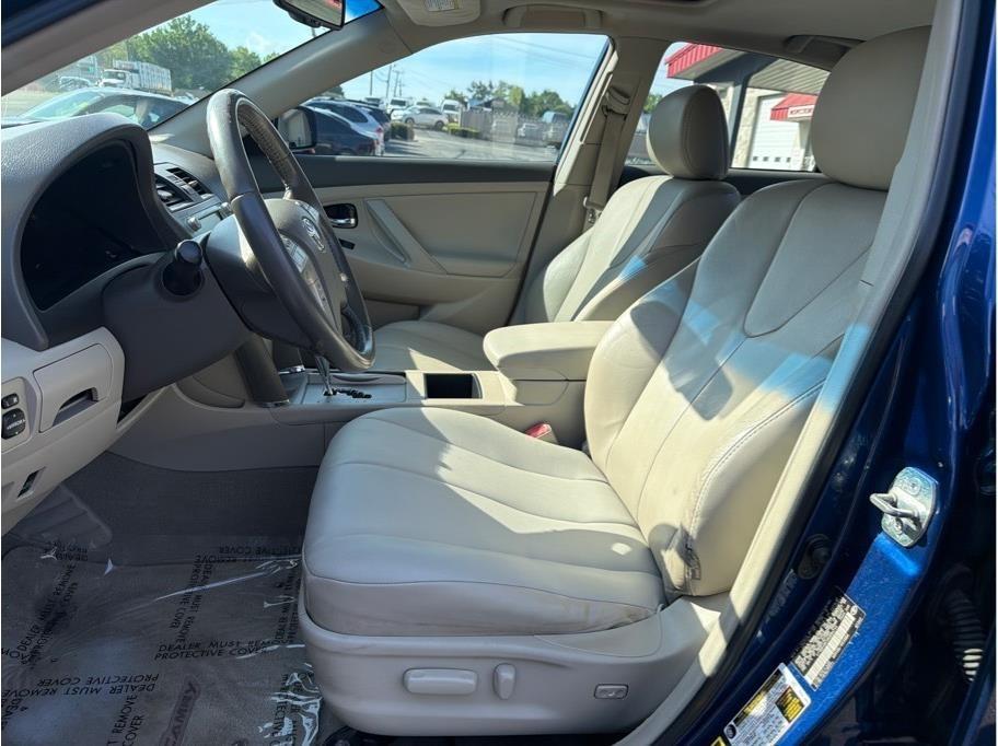 Toyota Camry Hybrid  2009