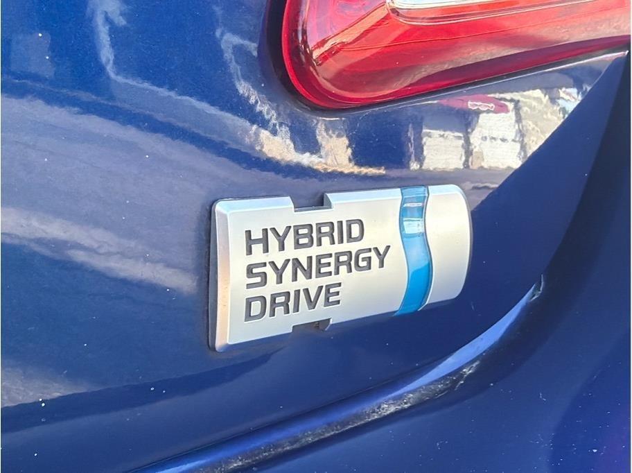 Toyota Camry Hybrid  2009