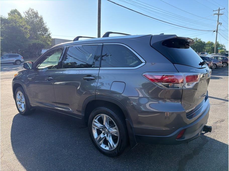 Toyota Highlander Hybrid  2015