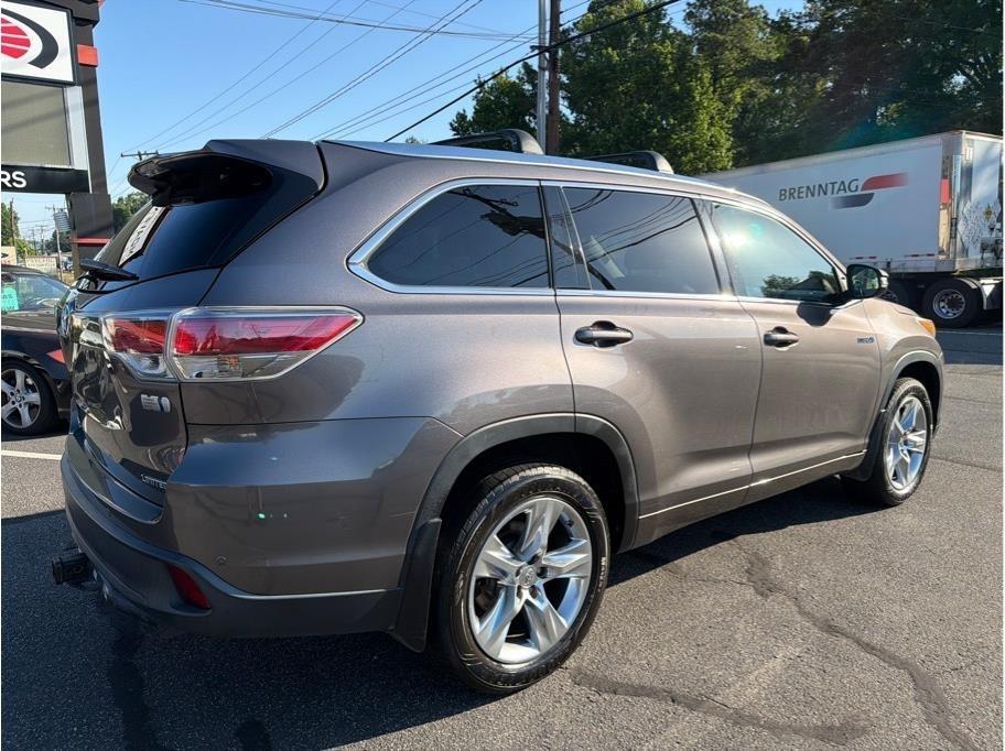 Toyota Highlander Hybrid  2015