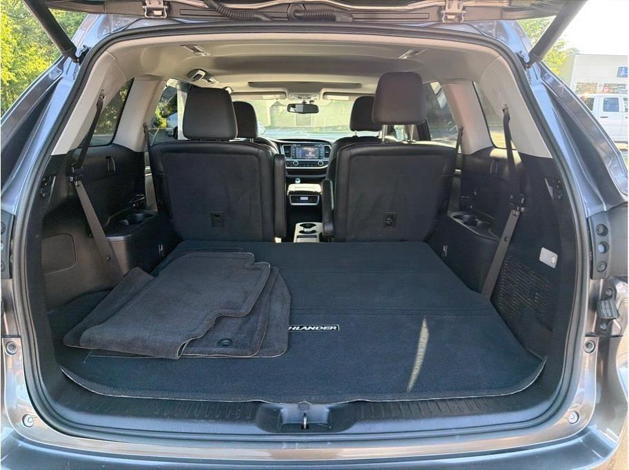 Toyota Highlander Hybrid  2015