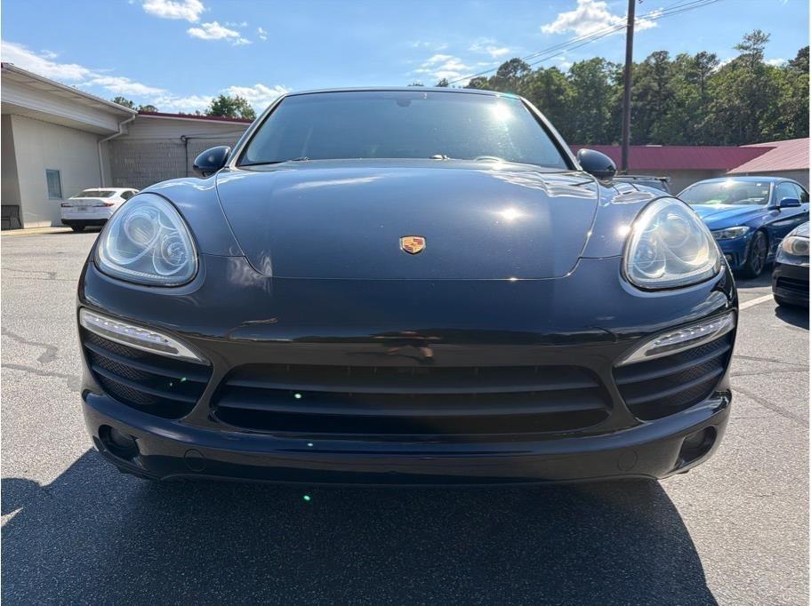 Porsche Cayenne  2011