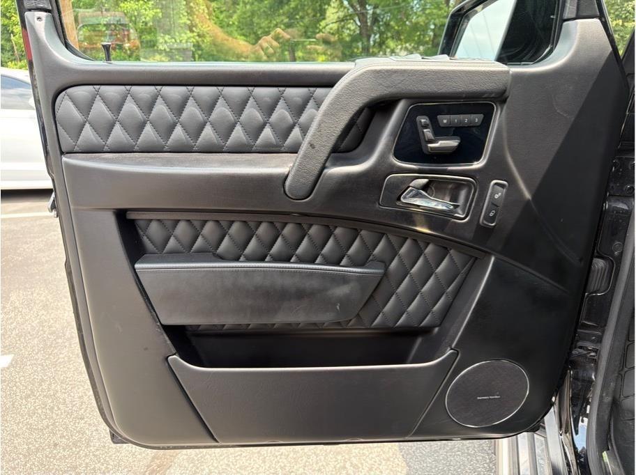 Mercedes-Benz G-Class  2015