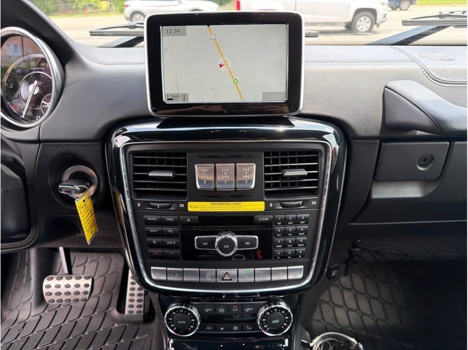 Mercedes-Benz G-Class  2015