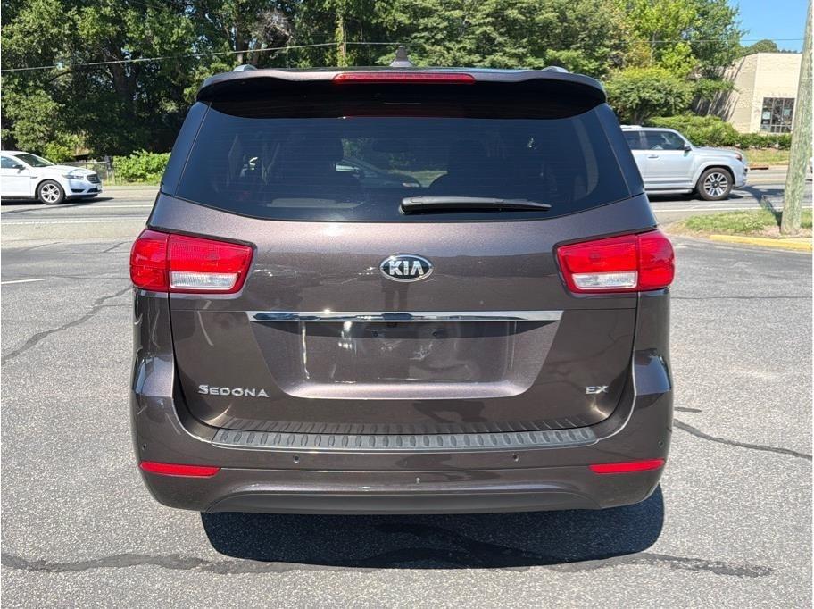 Kia Sedona  2016