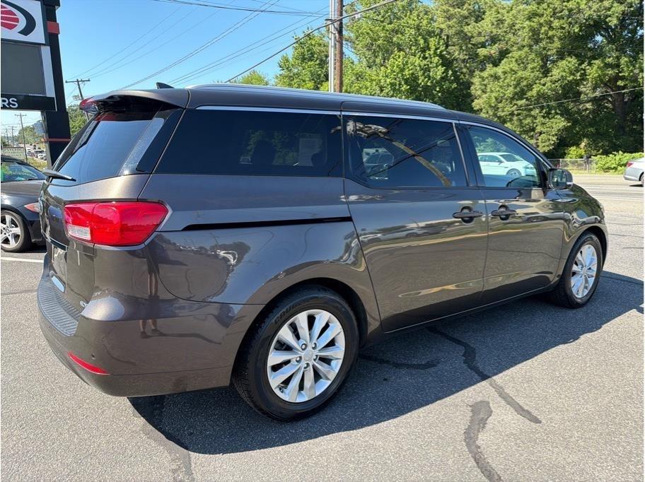 Kia Sedona  2016