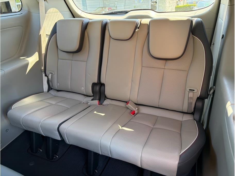 Kia Sedona  2016