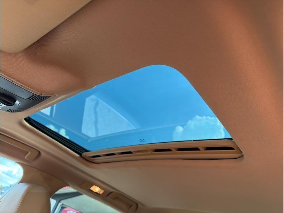 Porsche Cayenne  2005
