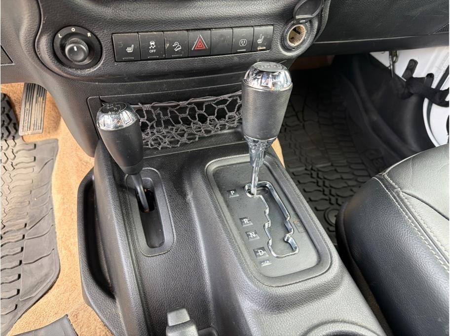 Jeep Wrangler  2015