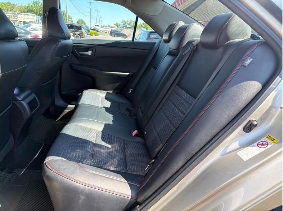 Toyota Camry  2015