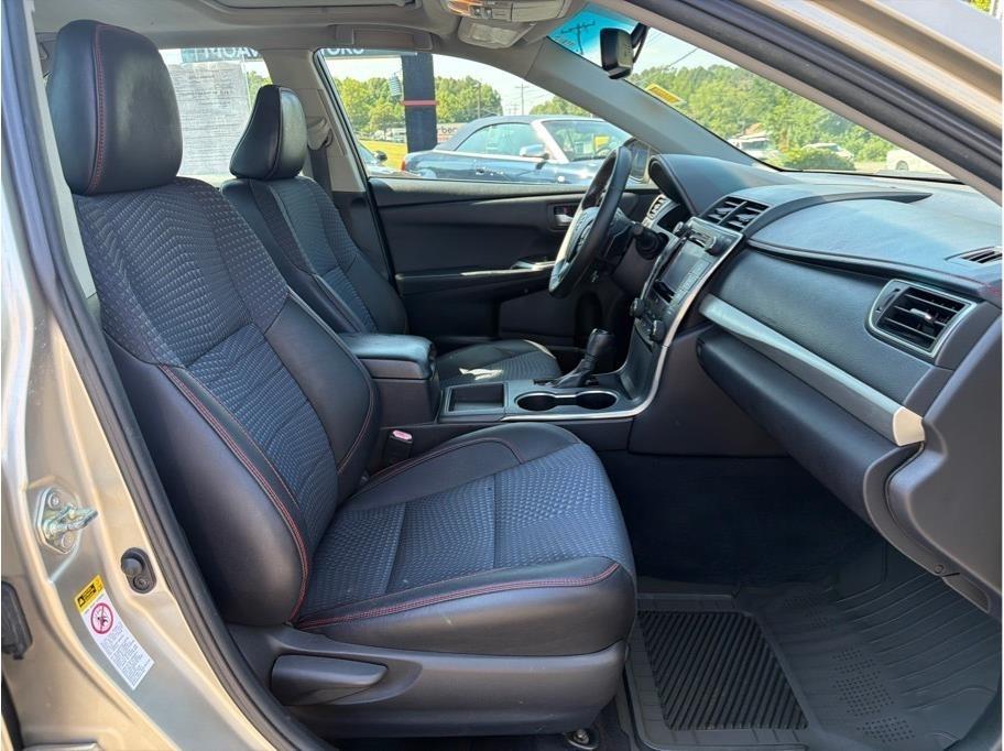 Toyota Camry  2015