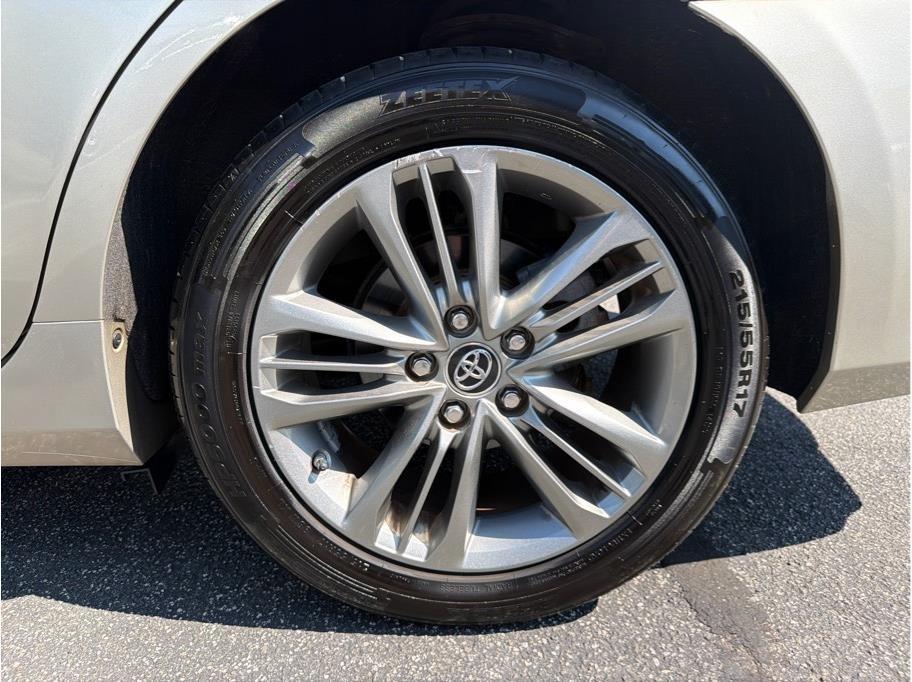 Toyota Camry  2015