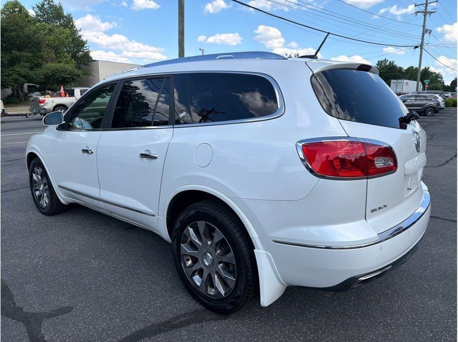 Buick Enclave  2016