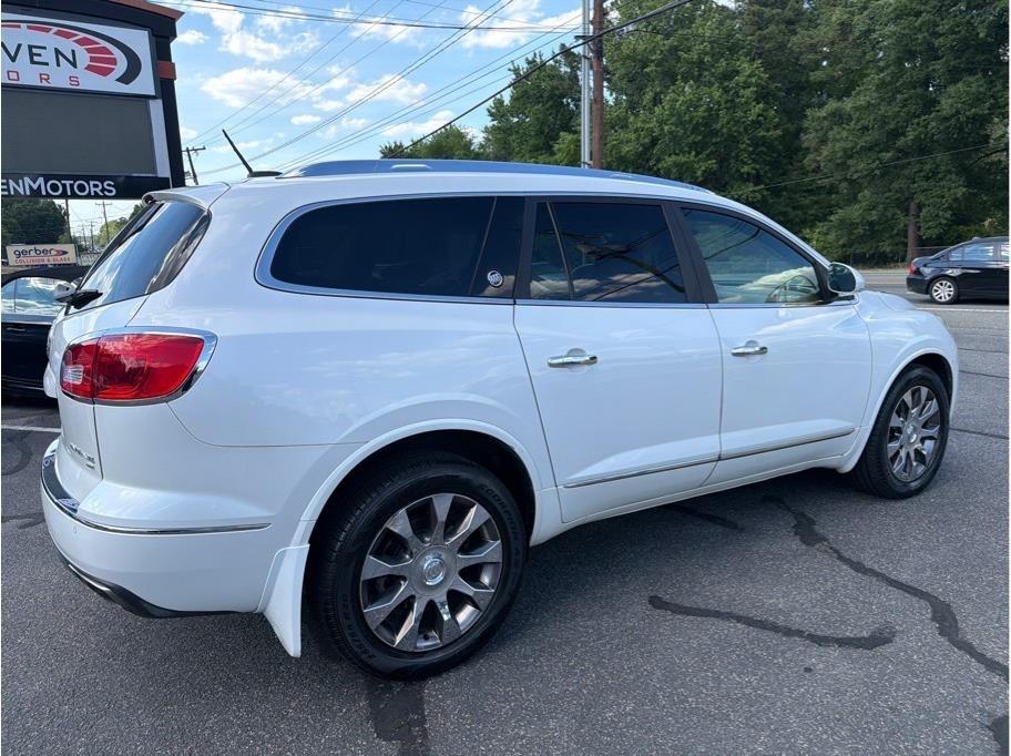 Buick Enclave  2016