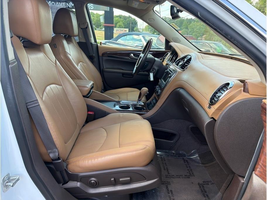 Buick Enclave  2016