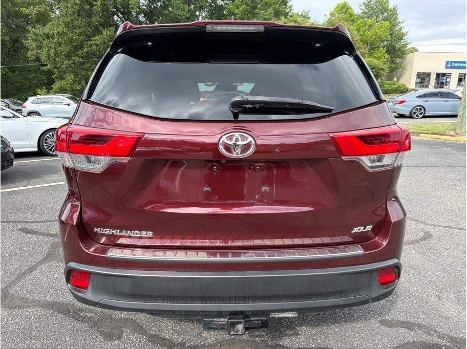 Toyota Highlander  2018