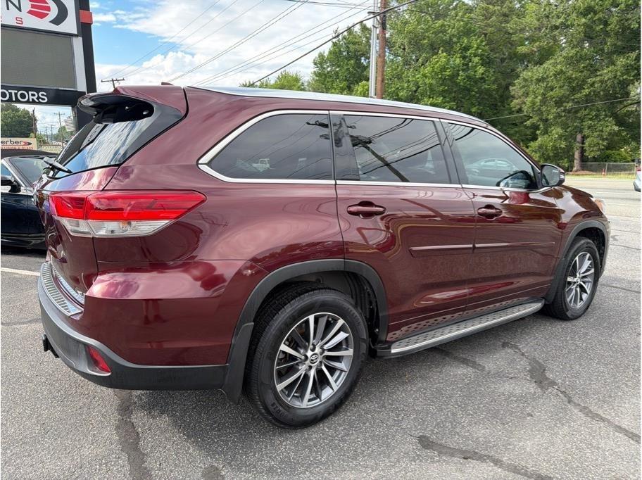 Toyota Highlander  2018